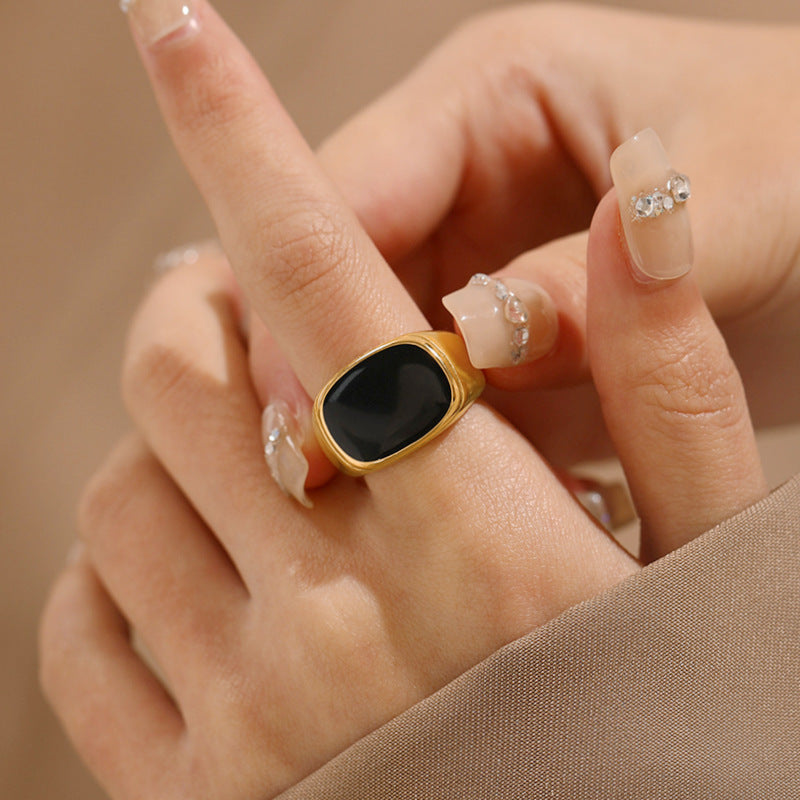 Inel Emanel Wallace auriu