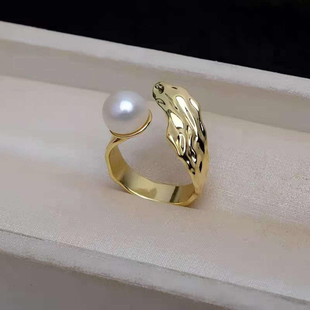 Inel Reglabil placat cu Aur 18K, cu Perlă Albă, Luxe Pearl