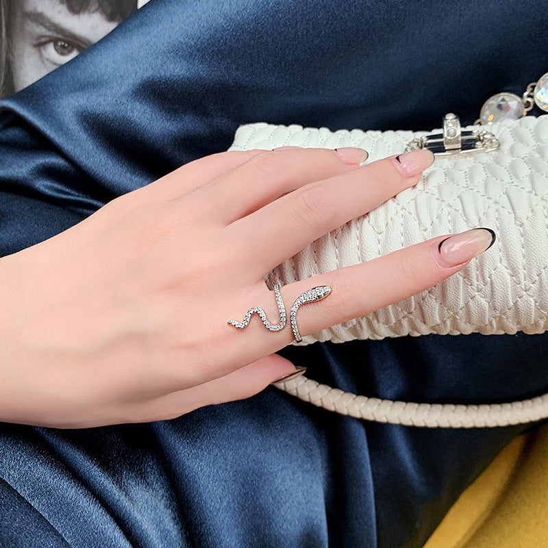 Inel Reglabil Argintiu, cu Pietre de Zirconiu, Luxe Serpent